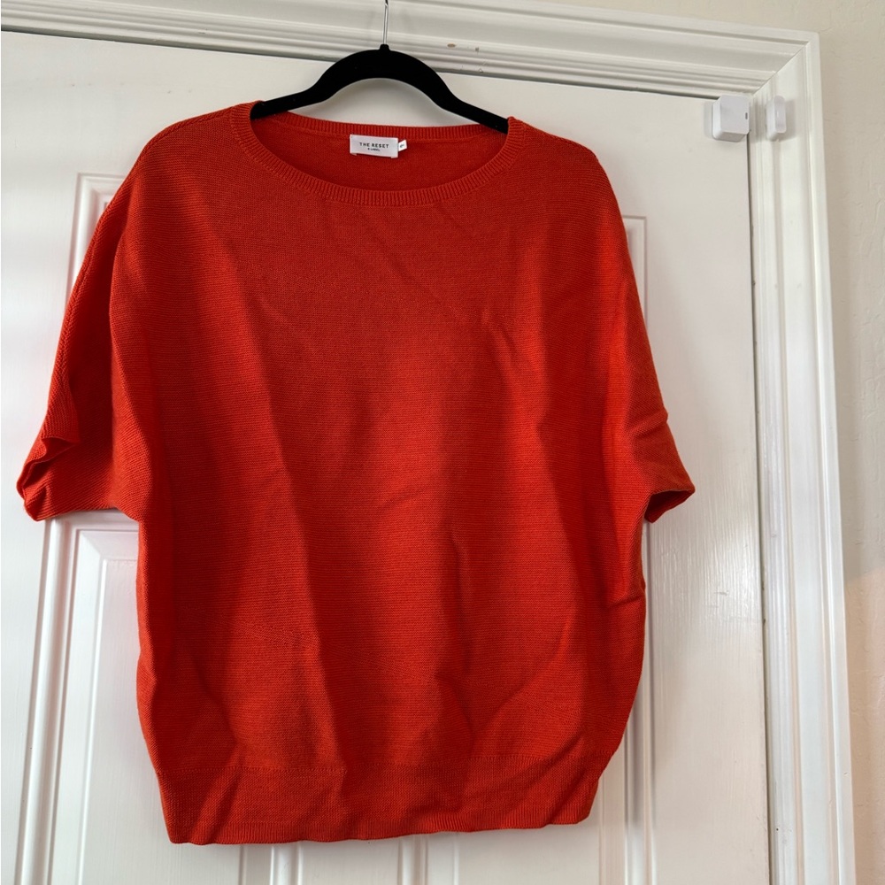 R Label The Reset Essential Pullover